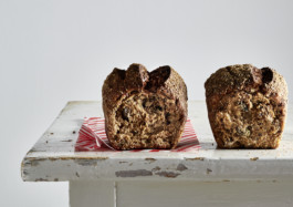 Vollkornbrot aus regionalen, ökologischen und saisonalen Bio-Zutaten 